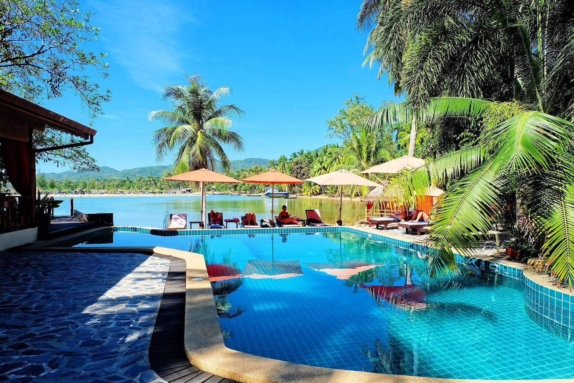 Cyana Resort Wok Tum Luaran gambar